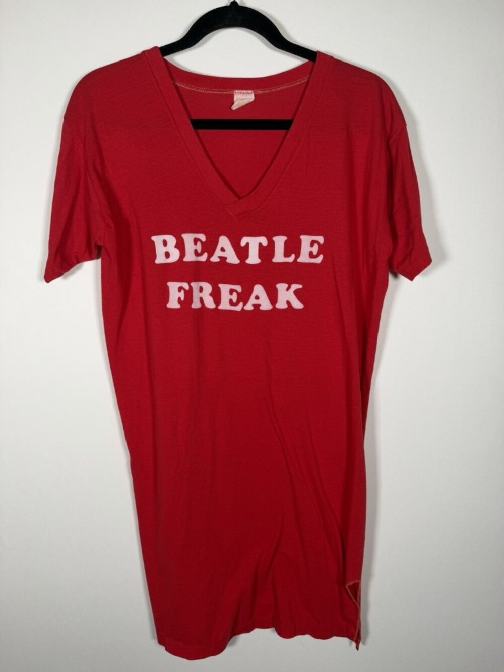 Vintage 80s Gulf Coast Sportswear handmade BEATLES FREAK retro red tshirt L